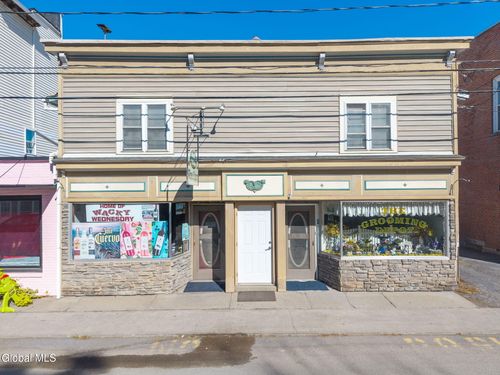 107 Railroad Ave, Middleburgh, NY, 12122-7700 | Card Image