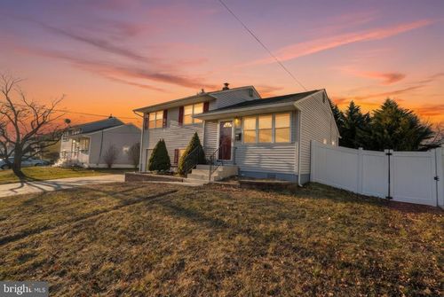 1431 Oak Hill Dr, WILMINGTON, DE, 19805-1354 | Card Image