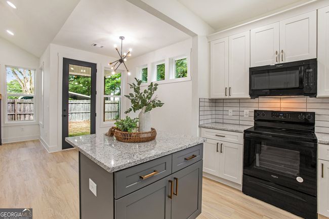 611 Graham St Nw, House other with 3 bedrooms, 2 bathrooms and null parking in rOME GA | Image 13