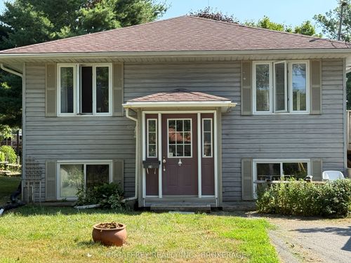 23 Union St, Napanee, ON, K7R2V8 | Card Image