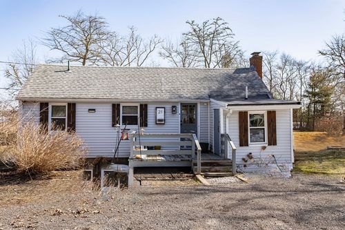 21 Bisbee St, West Wareham, MA, 02576-1403 | Card Image