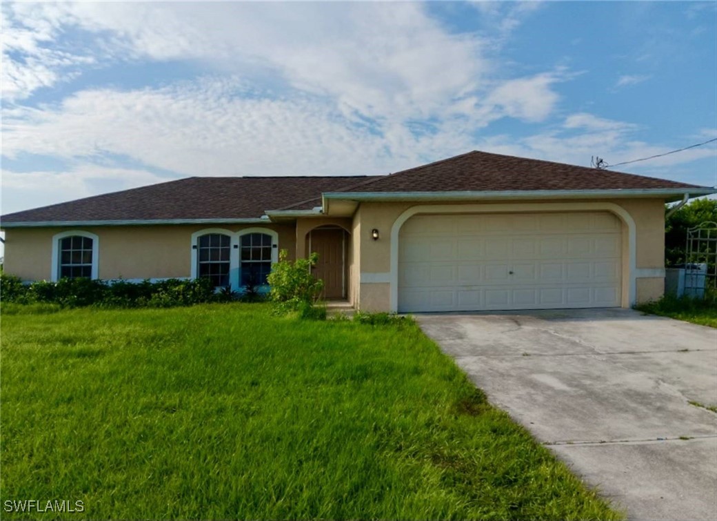 30th St, Lehigh Acres, FL 33976