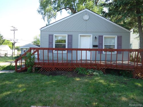 142 E Rowland Ave, Madison Heights, MI, 48071-4094 | Card Image