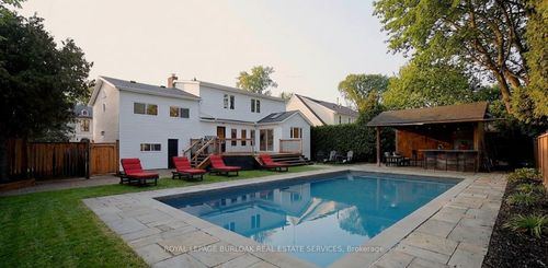 282 Pine Cove Rd, Burlington, ON, L7N1W2 | Card Image