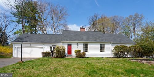 17 Park Ave, Pennington, NJ, 08534-2314 | Card Image