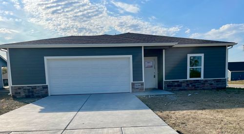 3139 E Highridge Ct, Park City, KS, 67219-4585 | Card Image