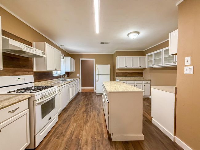 3321 Tanglebriar Dr, House other with 3 bedrooms, 2 bathrooms and 2 parking in Pasadena TX | Image 13