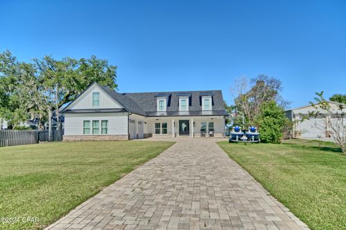 700 E 2nd St, Lynn Haven, FL, 32444-1502 | Card Image