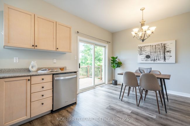 38 Pentland Rd, House other with 3 bedrooms, 3 bathrooms and 2 parking in Waterdown ON | Image 14