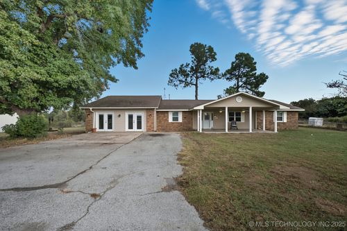 33805 W 261st St S, Bristow, OK, 74010-3993 | Card Image