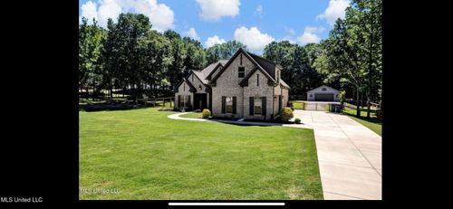 11368 Cedar Point Cv, Hernando, MS, 38632-1140 | Card Image