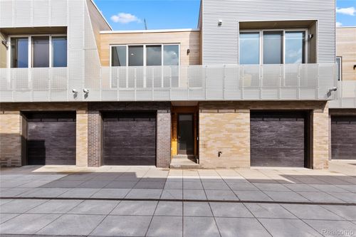 2854 John R St, Detroit, MI, 48201-3181 | Card Image