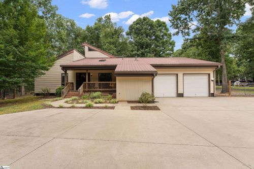 1542 Fifth Avenue Ext, Clinton, SC, 29325-7242 | Card Image