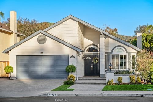 21242 Oakridge Ln, Trabuco Canyon, CA, 92679-3305 | Card Image