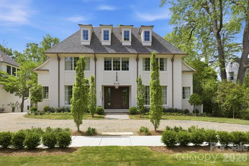 2710 Briarcliff Pl, Charlotte, NC, 28207-2648 | Card Image