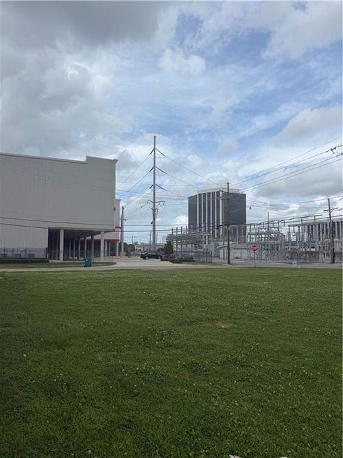 746 Carrollton Ave, Metairie, LA, 70005-3122 | Card Image