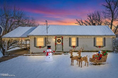 414 Cypress St, Greeneville, TN, 37745-5129 | Card Image