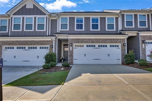 120 Salt Lake Ln, Hoschton, GA, 30548-2815 | Card Image
