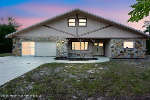 8568 Heather Blvd, Weeki Wachee, FL, 34613-7420 | Card Image