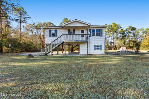 75 Cape Fear Drive, Burgaw, NC, 28425 | Card Image