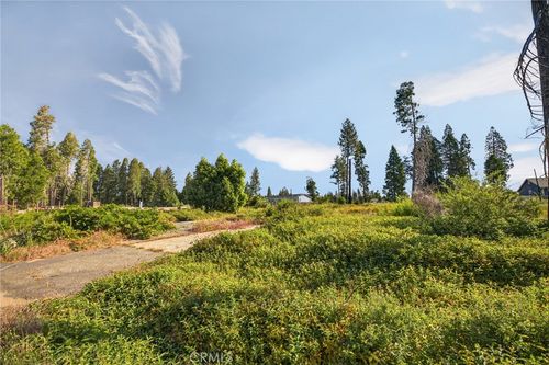 14116 Wingate Cir, Magalia, CA, 95954-9473 | Card Image
