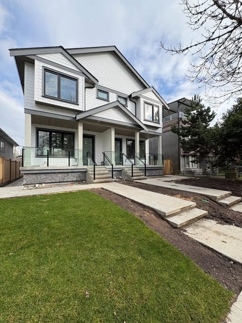 6866 Ontario St, Vancouver, BC, V5X3B3 | Card Image