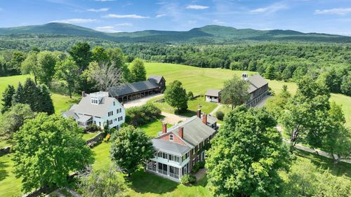 37 Old County Farm Road, Wilton, NH, 03086 | Card Image