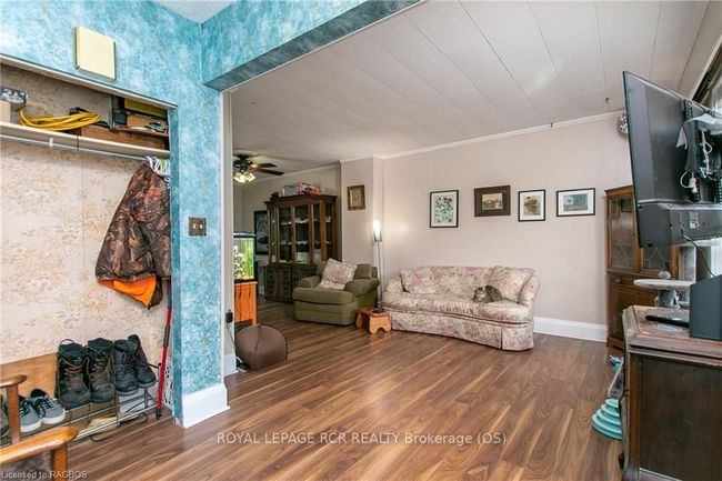 1095 2nd Ave W, House other with 3 bedrooms, 0 bathrooms and null parking in Owen Sound ON | Image 18