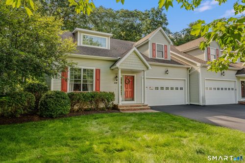 112-112 Oakwood Trl, Chester, CT, 06412-1063 | Card Image