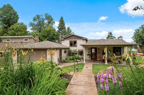 14144 Old Holt Ct, Lindstrom, MN, 55045-9029 | Card Image