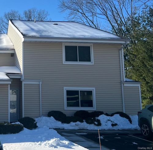 101-590 Haig St, Baldwin, NY, 11510-3062 | Card Image