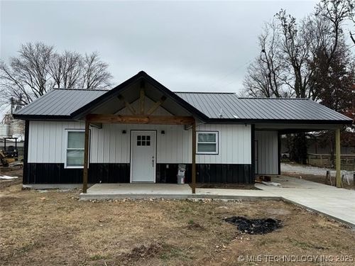1279 W Delaware St, Westville, OK, 74965-5555 | Card Image