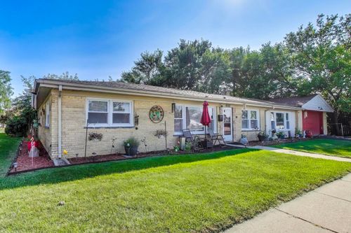 8760 N Oketo Ave, Niles, IL, 60714-2020 | Card Image