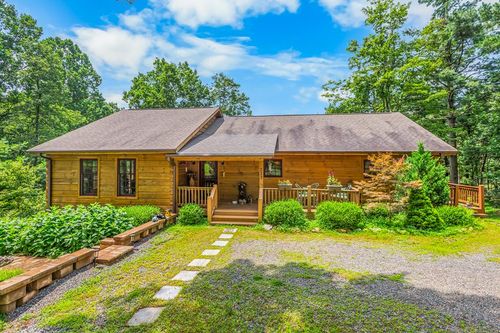 212 Olympus Dr, Fancy Gap, VA, 24328-2919 | Card Image