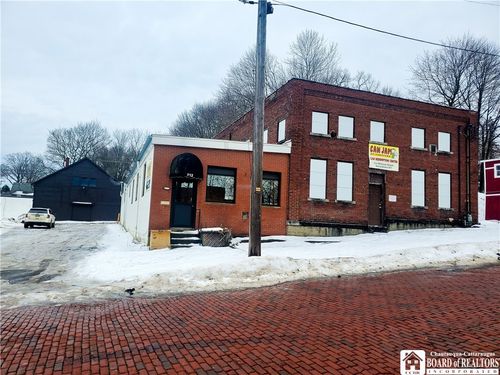 712 Monroe Street, Jamestown, NY, 14701 | Card Image