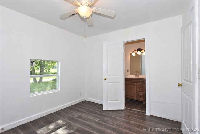 12 E Mill Ave, House other with 2 bedrooms, 2 bathrooms and null parking in Sapulpa OK | Image 15