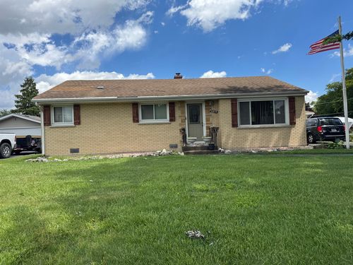 8219 S 82nd Ct, Justice, IL, 60458-2215 | Card Image