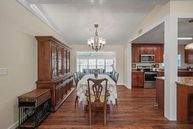 109 Allen Memorial Way, House other with 3 bedrooms, 2 bathrooms and 6 parking in Port St. Joe FL | Image 7