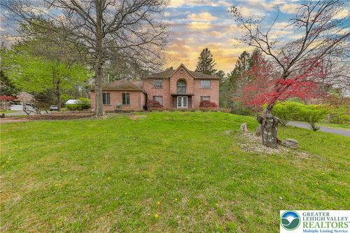 7494 Mount Eaton Rd, Saylorsburg, PA, 18353-7780 | Card Image