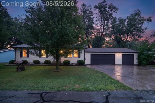 4580 Huron Ave, Newport, MI, 48166-9503 | Card Image