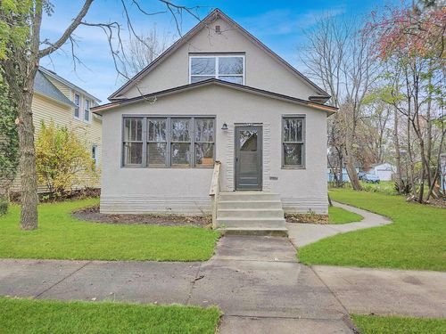 1520 Pine St, Brainerd, MN, 56401-4250 | Card Image