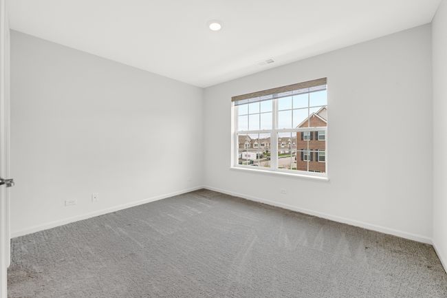 2026 Stuttle Rd, Townhouse with 2 bedrooms, 3 bathrooms and 4 parking in Batavia IL | Image 17