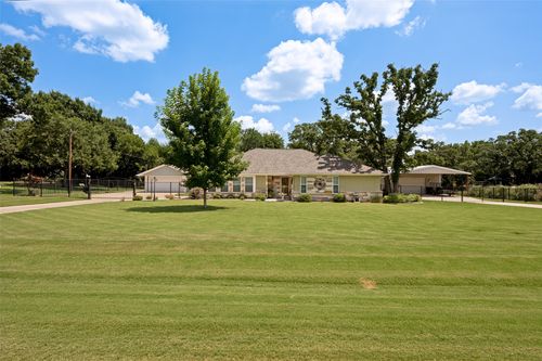 112 Towering Oaks Court, Burleson, TX, 76028 | Card Image