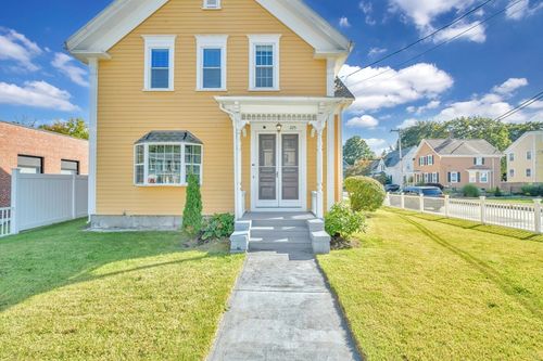 225 Main St, North Easton, MA, 02356-1472 | Card Image