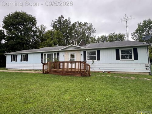 4272 Reid Rd, Swartz Creek, MI, 48473-8879 | Card Image