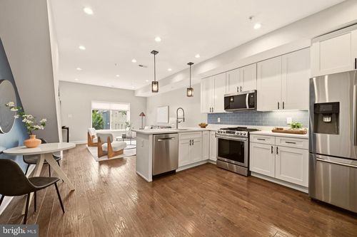 3-1824 D St Ne, WASHINGTON, DC, 20002-6635 | Card Image