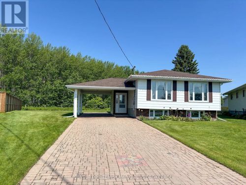422 Mckelvie St, New Liskeard, ON, P0J1P0 | Card Image