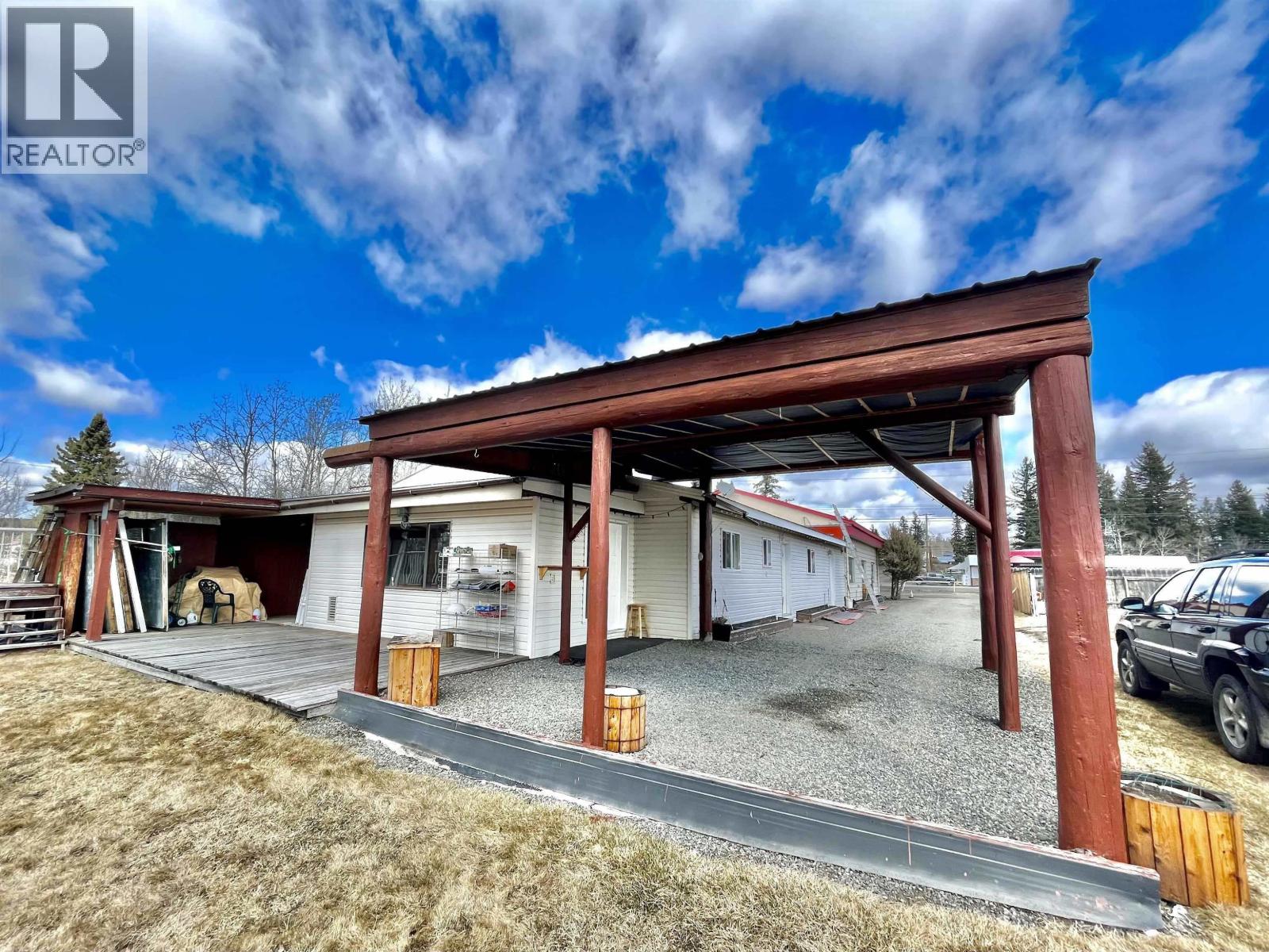 Residential in Lac La Hache 4