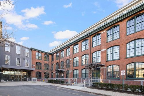 apt-506-10 Exchange Ct, Pawtucket, RI, 02860-2262 | Card Image