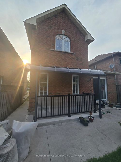 23 Blue Whale Blvd, Brampton, ON, L6R2M2 | Card Image